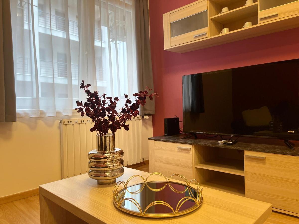Corvin Pearl Deluxe Apartment Budapest Exterior photo