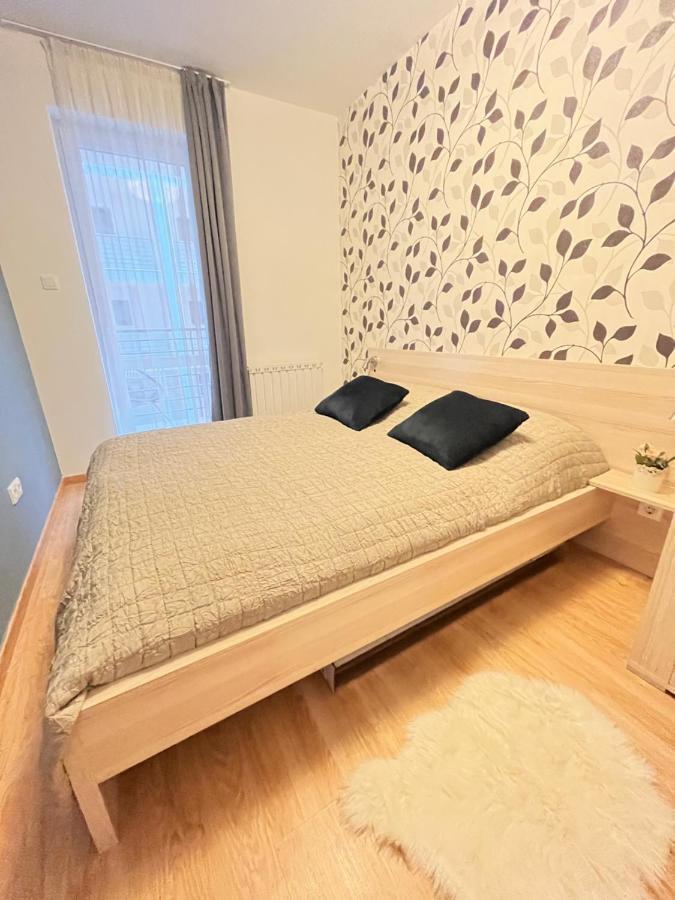 Corvin Pearl Deluxe Apartment Budapest Exterior photo